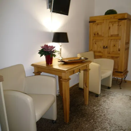 Casa de hóspedes Garni Zeranka 3*